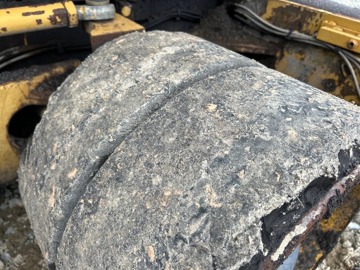 caterpillar-ap-1000e-image-69