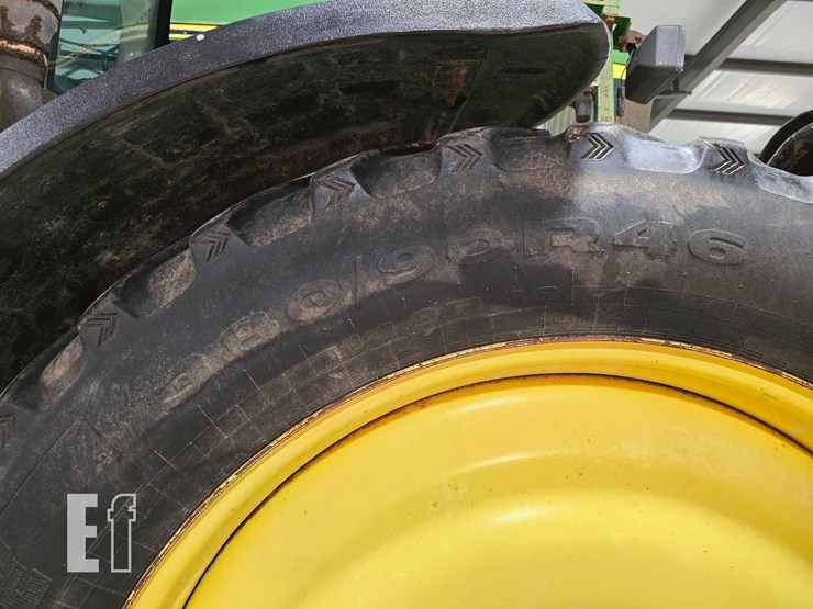 2000-john-deere-4710-image-29