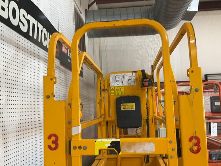 #407-•-jcb-s1930e-19'-scissor-lift-image-13