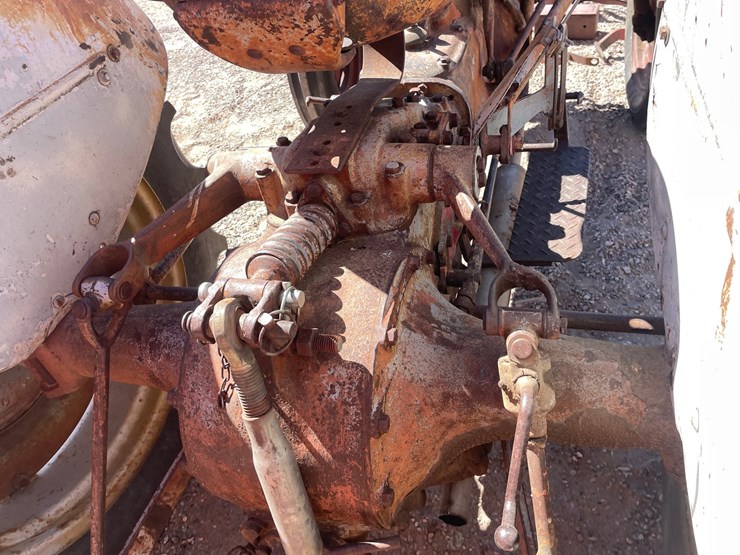 ford-tractor-image-65