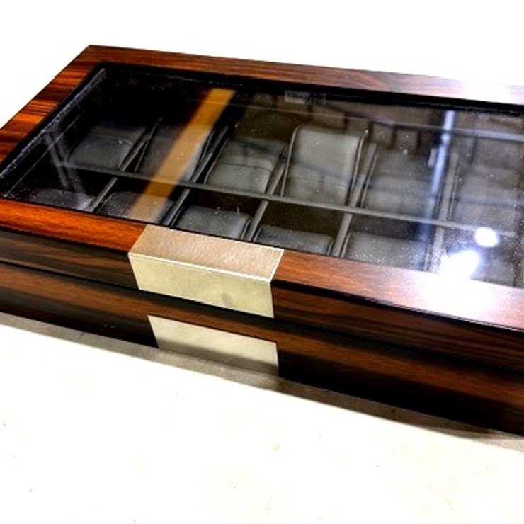 #28 • LIFOMENZ CO. GLASS-TOP WOODEN WATCH DISPLAY CASE