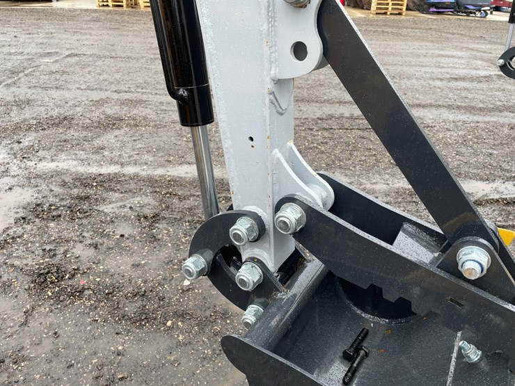 #3293-•-2026-ats-d12d-mini-excavator-image-7