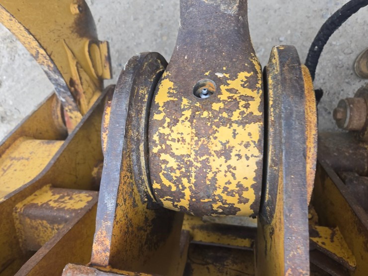 2001-caterpillar-963c-image-62