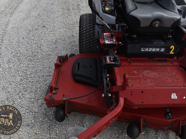 2024-exmark-lzx921gka726q1-43328-image-9