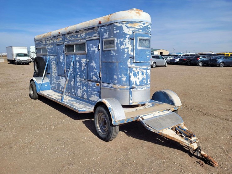 shopmade-livestock-trailer-image-2