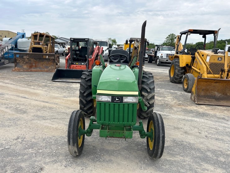 john-deere-790-image-3