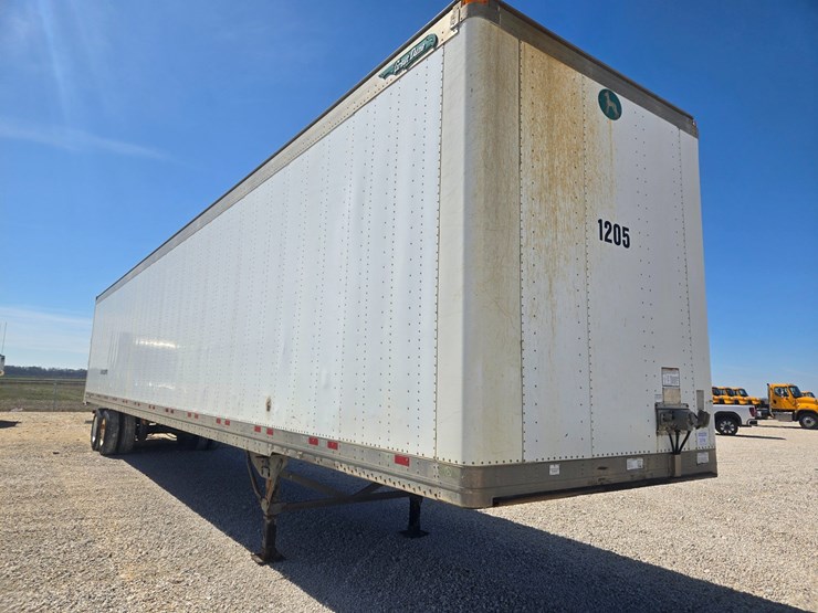 2012-great-dane-van-trailer-image-2