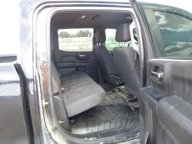 2022-chevrolet-silverado-1500-image-14