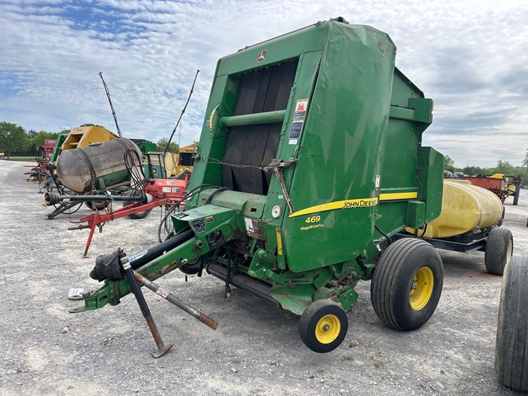 john-deere-469-image-3
