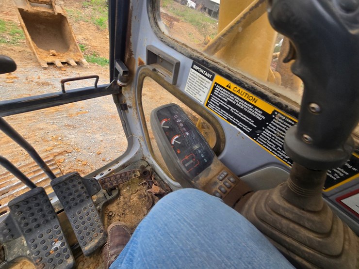 deere-892e-lc-image-56