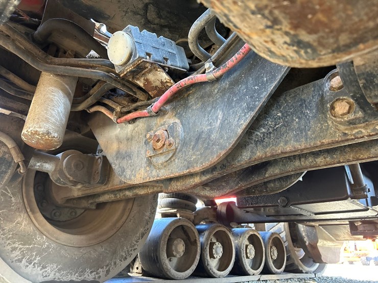 caterpillar-ch75-image-65