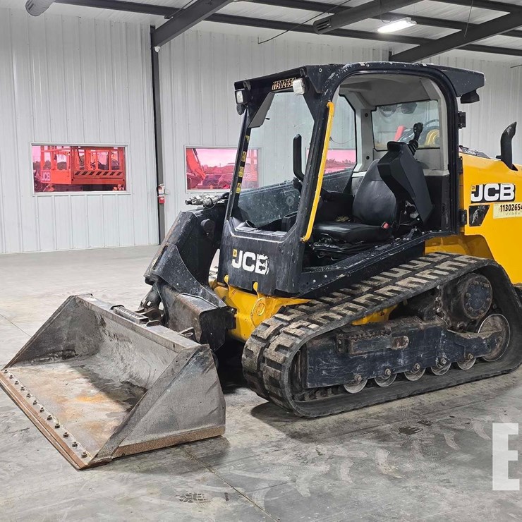 2021 JCB 3TS-8T