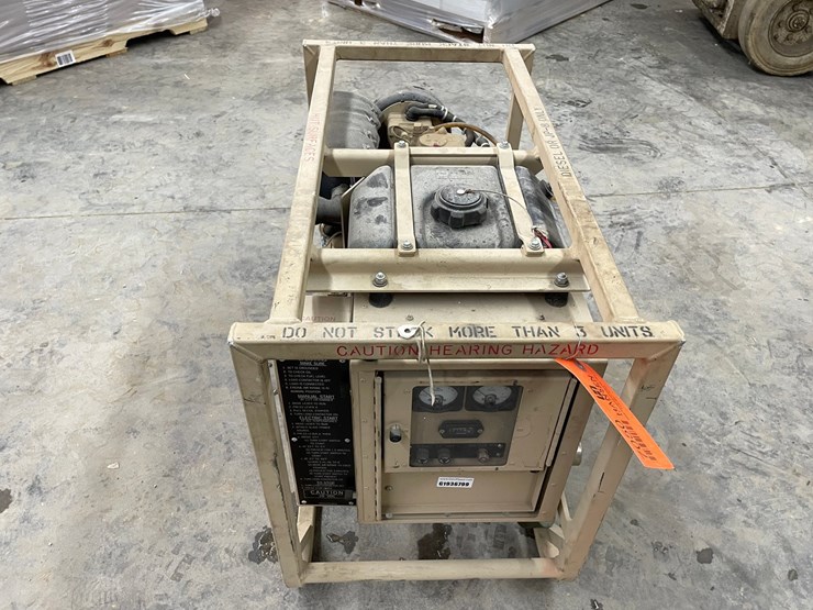 #7550-•-military-diesel-generator-image-8