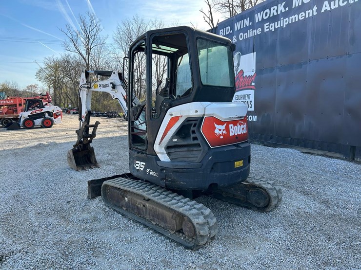 2018-bobcat-e35i-image-2