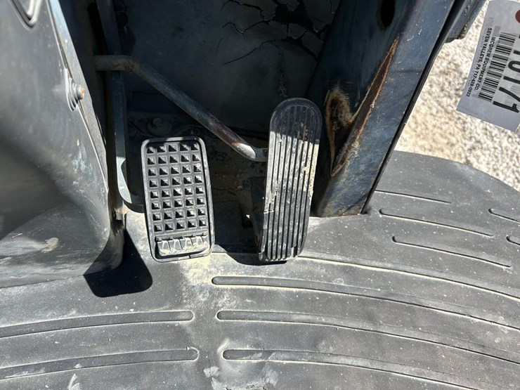 kubota-r420-image-18