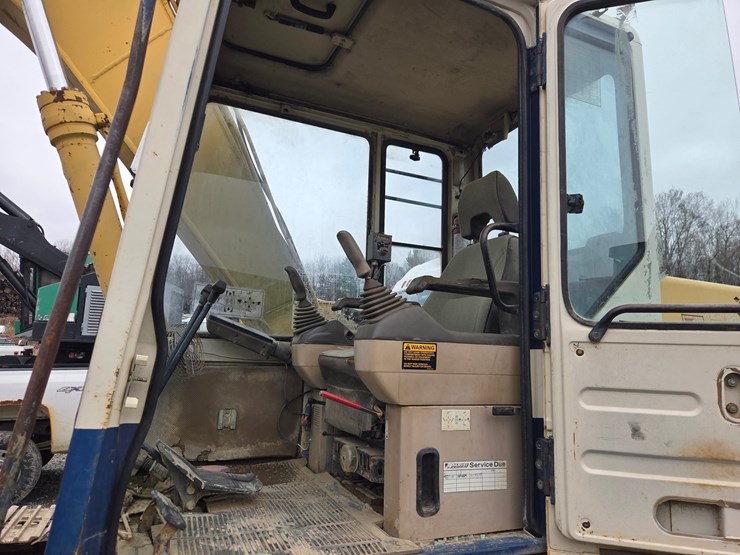 komatsu-pc150-lc-5-image-54