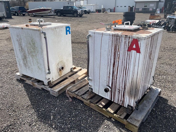 #3346-•-(2)-jacket-polyurethane-tanks-image-2