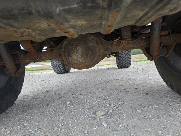 1997-jeep-wrangler-image-53