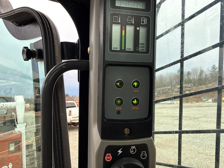 case-sr210b-image-32