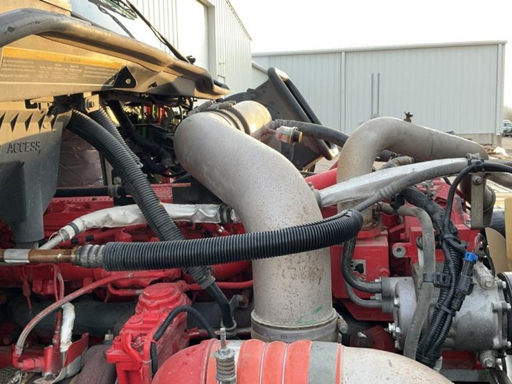 2017-international-prostar-image-15