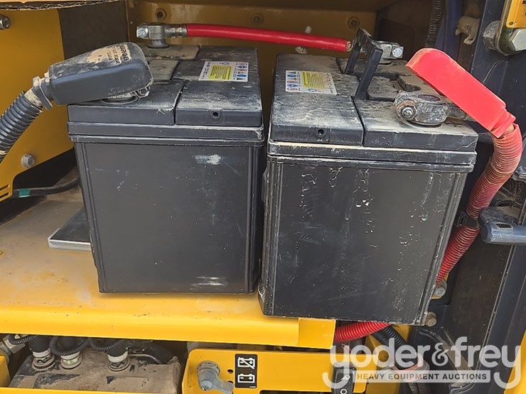 2019-deere-670g-image-66