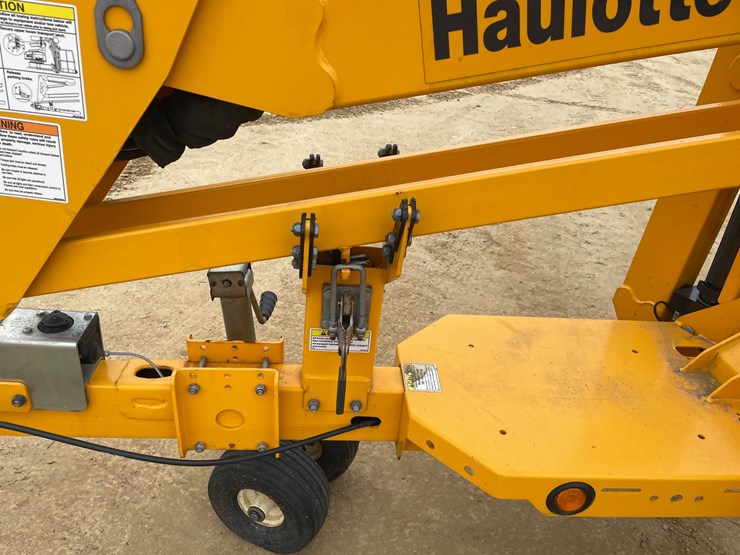 #7512-•-(m-1)-2021-haulotte-3522a-electric-towable-man-lift-image-15