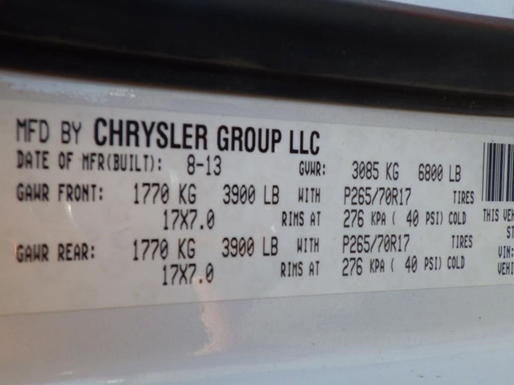 2014-dodge-1500-image-16