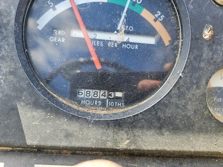 john-deere-4020-image-32