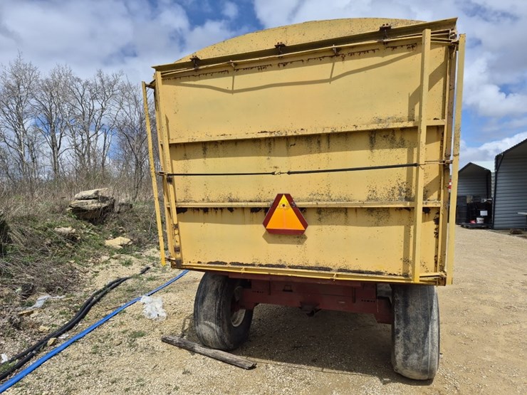 barge-box-wagon-image-5