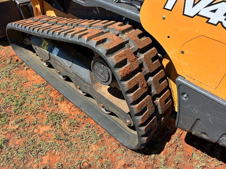 2022-case-tv450b-image-27