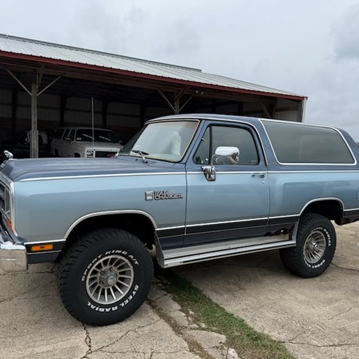 1989 DODGE RAM CHARGER