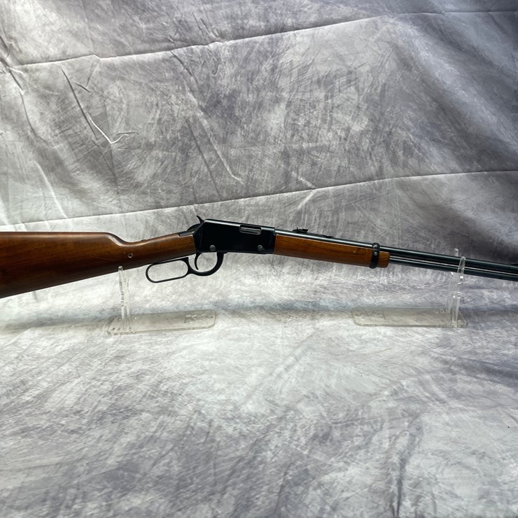 #2726 • Henry Lever Action 22 LR Rifle SN: 097916 (Princeton, MN)