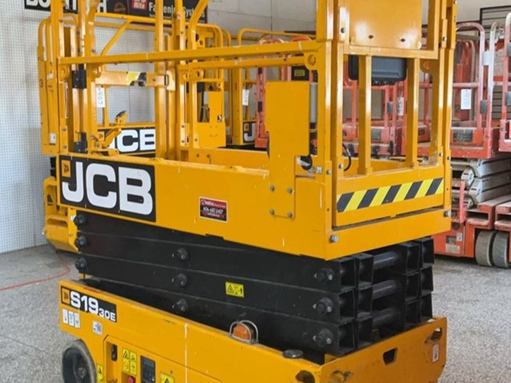 #405-•-jcb-s1930e-scissor-lift-image-3