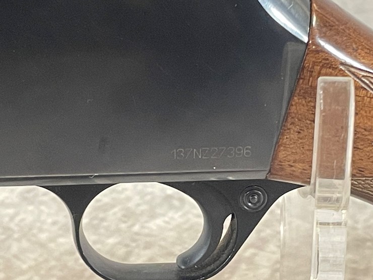 #1269-•-browning-classic-bar,-7mm-rem-mag-semi-auto-rifle,-sn:-137nz27396,-(neenah,-wi)-image-11