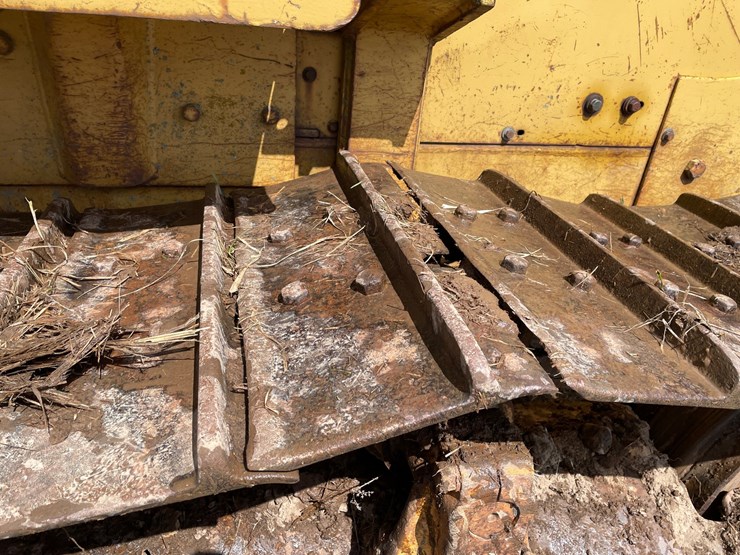 caterpillar-d7-image-28