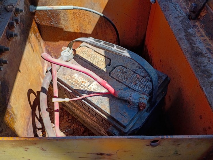 1979-case-586c-image-31