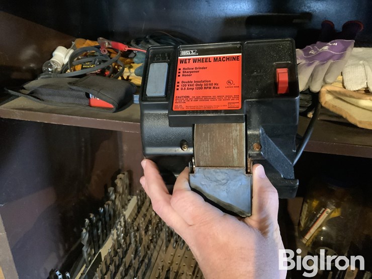 drill-bits,-tool-belt,-volt-meter-image-2