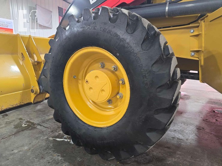 2023-deere-320-p-tier-image-25