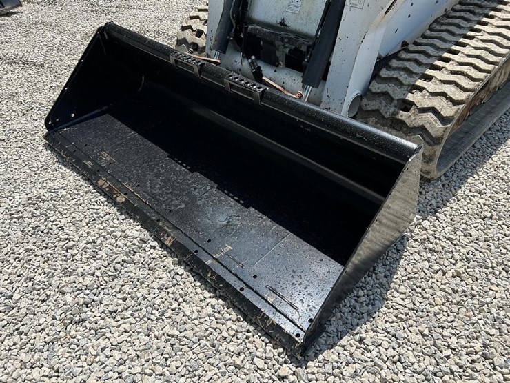 84"-low-pro-skid-steer-bucket-image-1