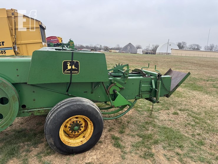 john-deere-348-image-14