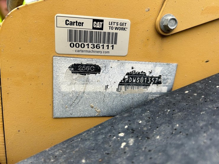 caterpillar-256c-image-25