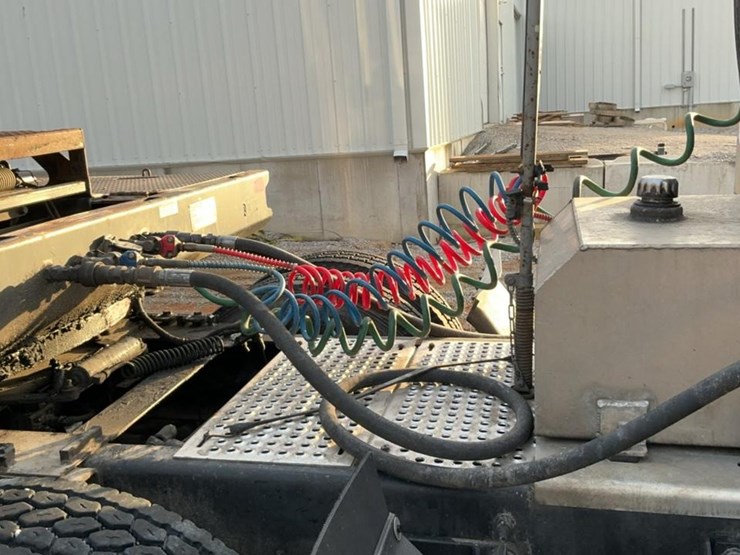 2017-international-prostar-image-52