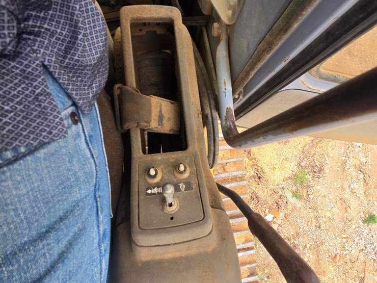 deere-892e-lc-image-62