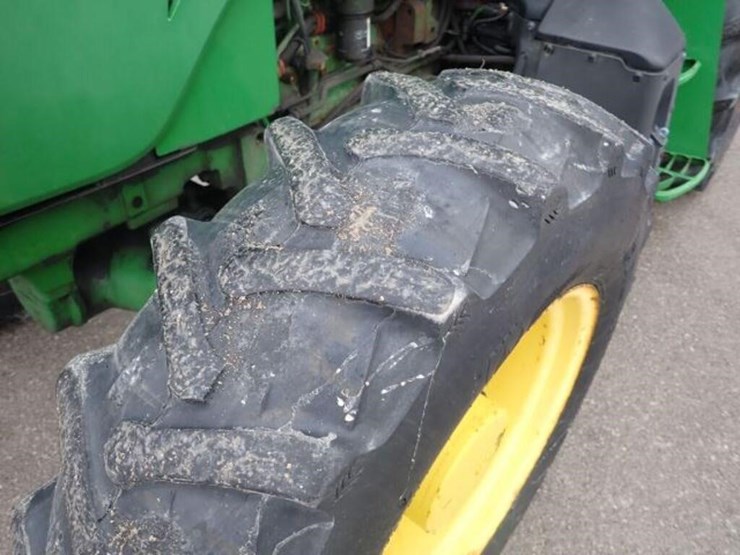 2016-john-deere-5085e-image-64