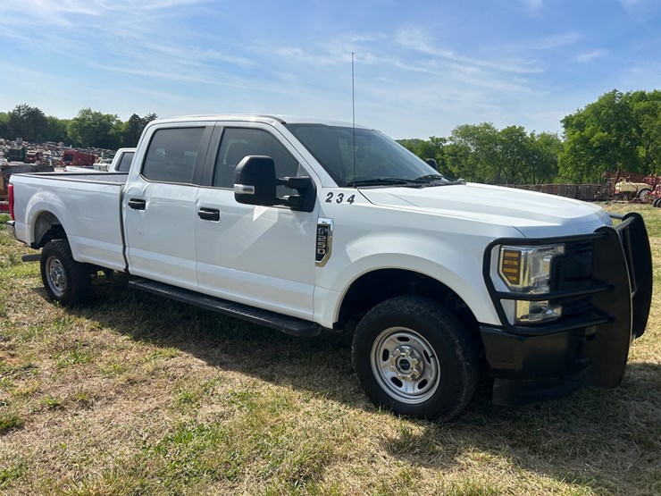 2019-ford-f250-image-2