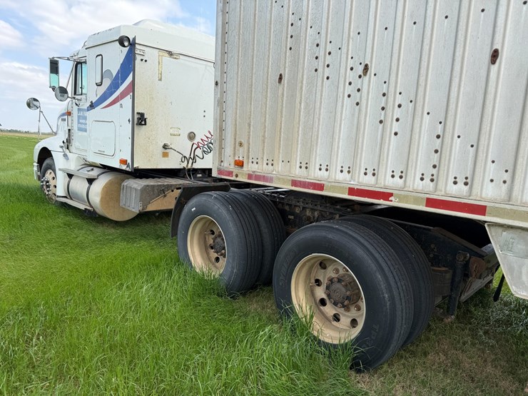 2000-international-9200-image-4