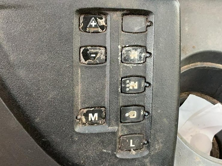 2017-international-prostar-image-34