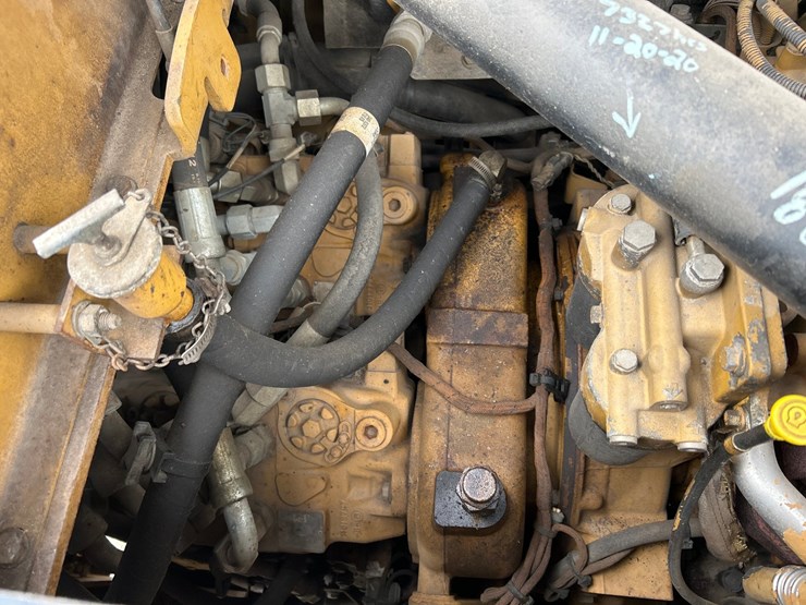 caterpillar-ap-1000e-image-55