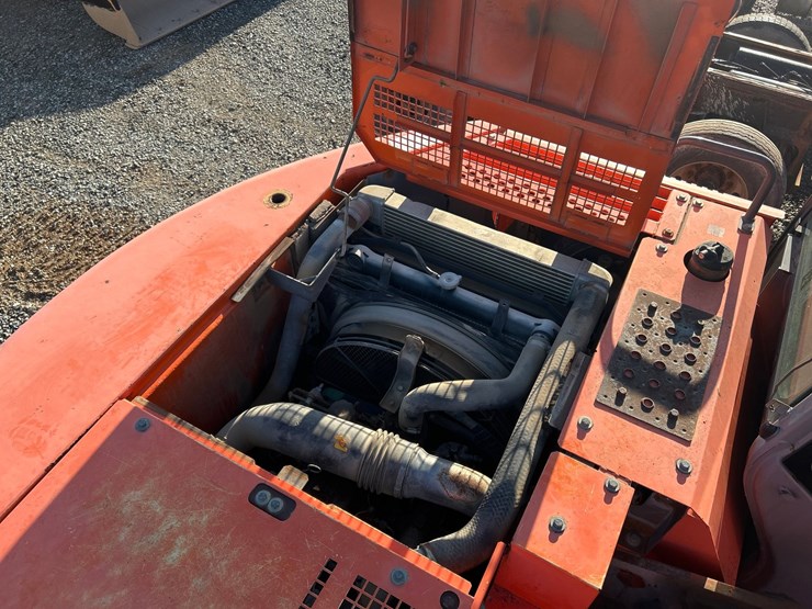 2021-hitachi-zx225-image-40