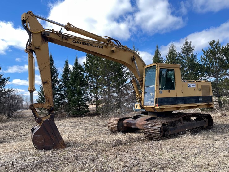 caterpillar-225-image-1